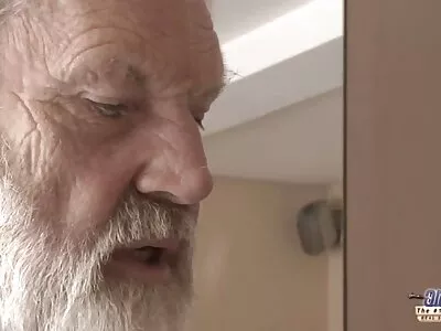 جينا كروز وكريس جونسون في أصدقائي أمي xnxx محارم مترجم كامل الساخنة