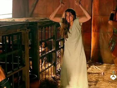 فيديو فوتسي فور بريكفاست (أنجيلا كريستال سكس محارم مترجم عربي ، نويل إيستون ، أليكسيس ، كايلي راي)