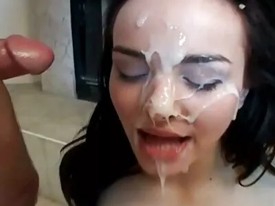 فيديو مسابقة كذاب الحمار (ميشا بروكس ، سكس اوروبي مترجم عربي آبي كروس ، راهيندي)