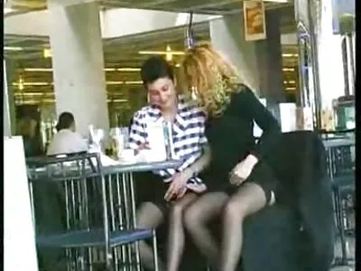 مساعدة مترجم عربي سك ريشيل في فيديو كينكس (ريشيل ريان)