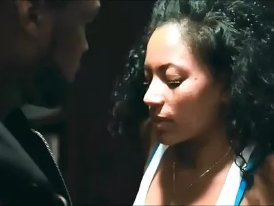 فيديو سكس مترجم عربي غاتور القذر السري (هيلي ميرفي)
