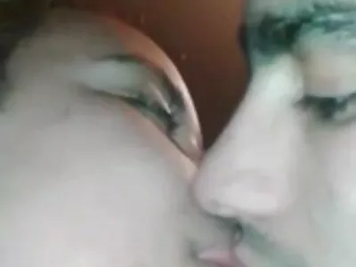 فتاة فرنسية تأخذ جرعة وتبتلع شحنة من فيديو سكس مدبلج نائب الرئيس اللذيذ (Keiyra Lina)